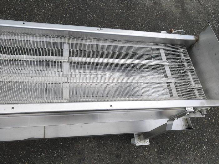 Used 9' Wire Incline Conveyor