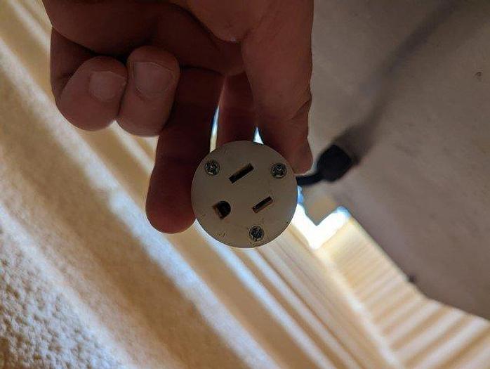 Used Equipment Express Inline Capper