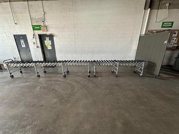 Used NestaFlex 226 Expandable Conveyor