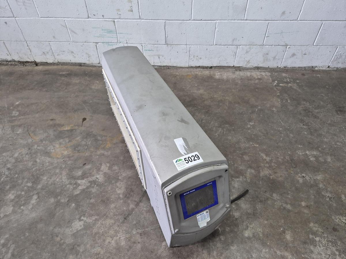 Used Mettler-Toledo Safeline Metal Detector