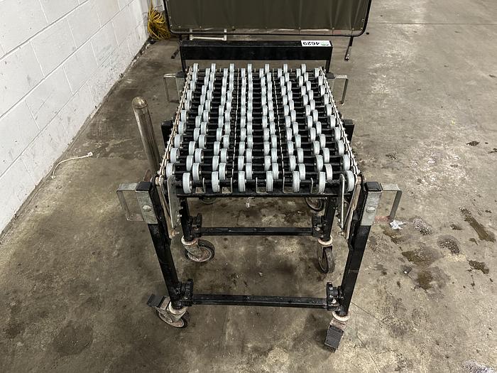 Used ULINE Expandable Conveyor 