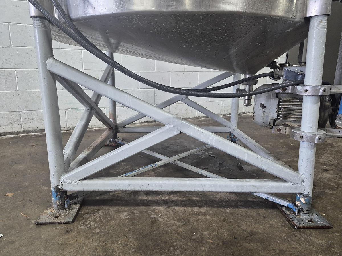 Used 3000L Mixing Tanks