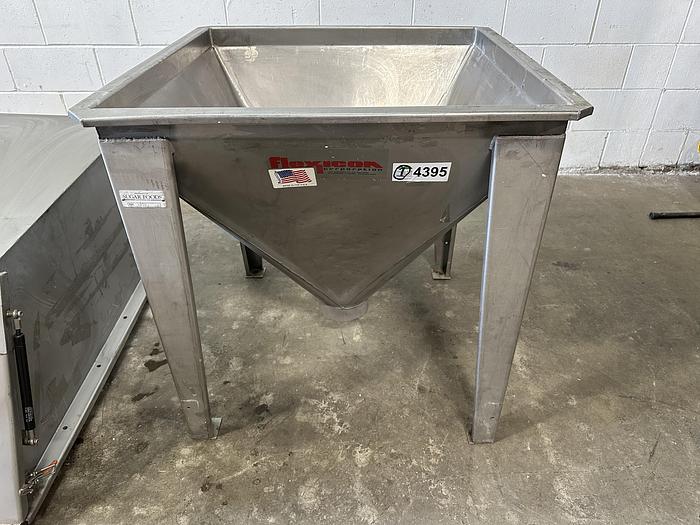 Used Flexicon Hopper