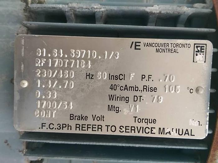 Used 500 Gallon Refrigerated Milk Tank with Agitation