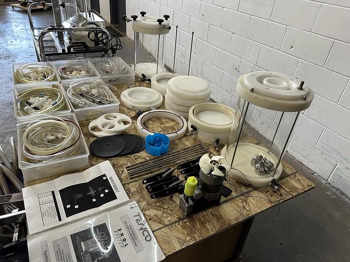 Used Tenco ENOLMASTER Vacuum Bottling Machine