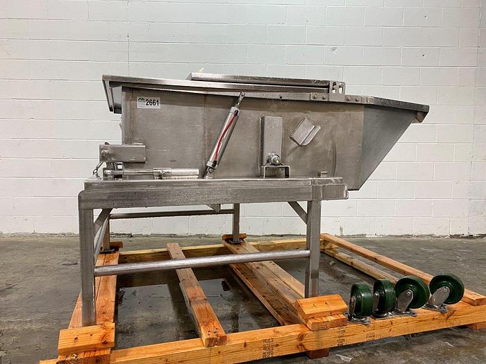 Used Mobile Self-Dump Product Hopper