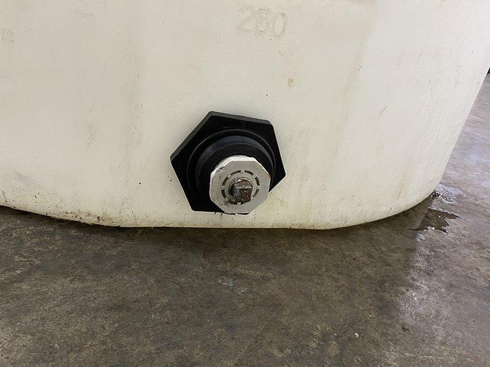 Used Barr 750 Gallon Poly Storage Tank