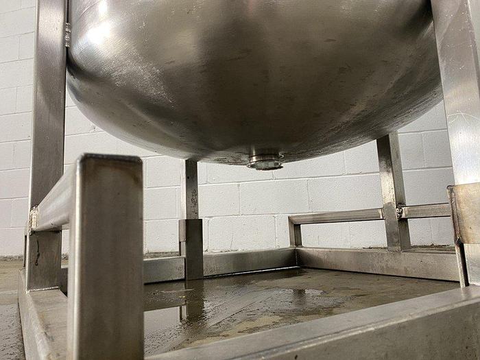 Used 200 Gallon Dish-Bottom Tank