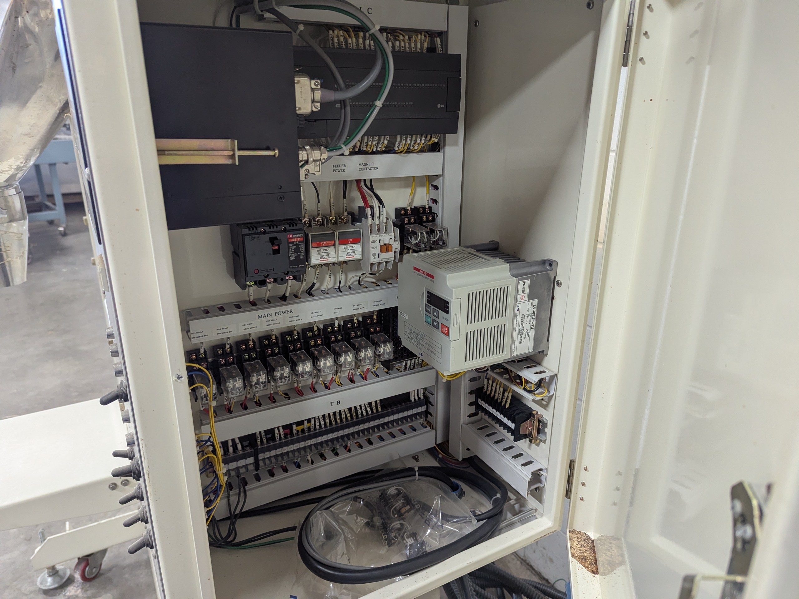 Used Dual Head Net Weigh Filler with Bucket Elevator Infeed