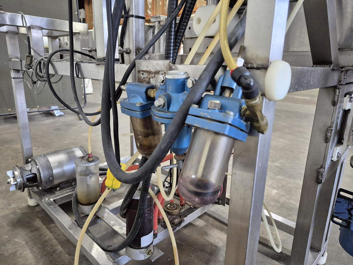 Used All-Fill Automatic Inline Single-Head Bottle Filler with Conveyor