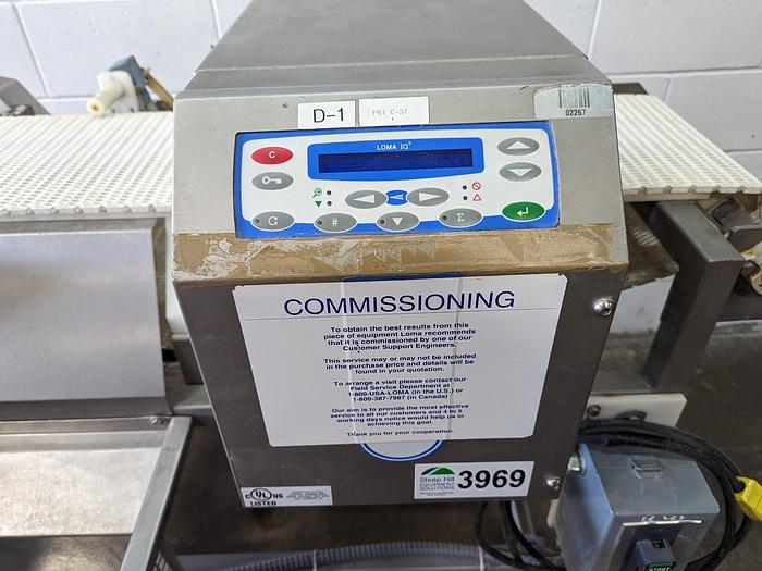 Used Loma IQ2 Metal Detector