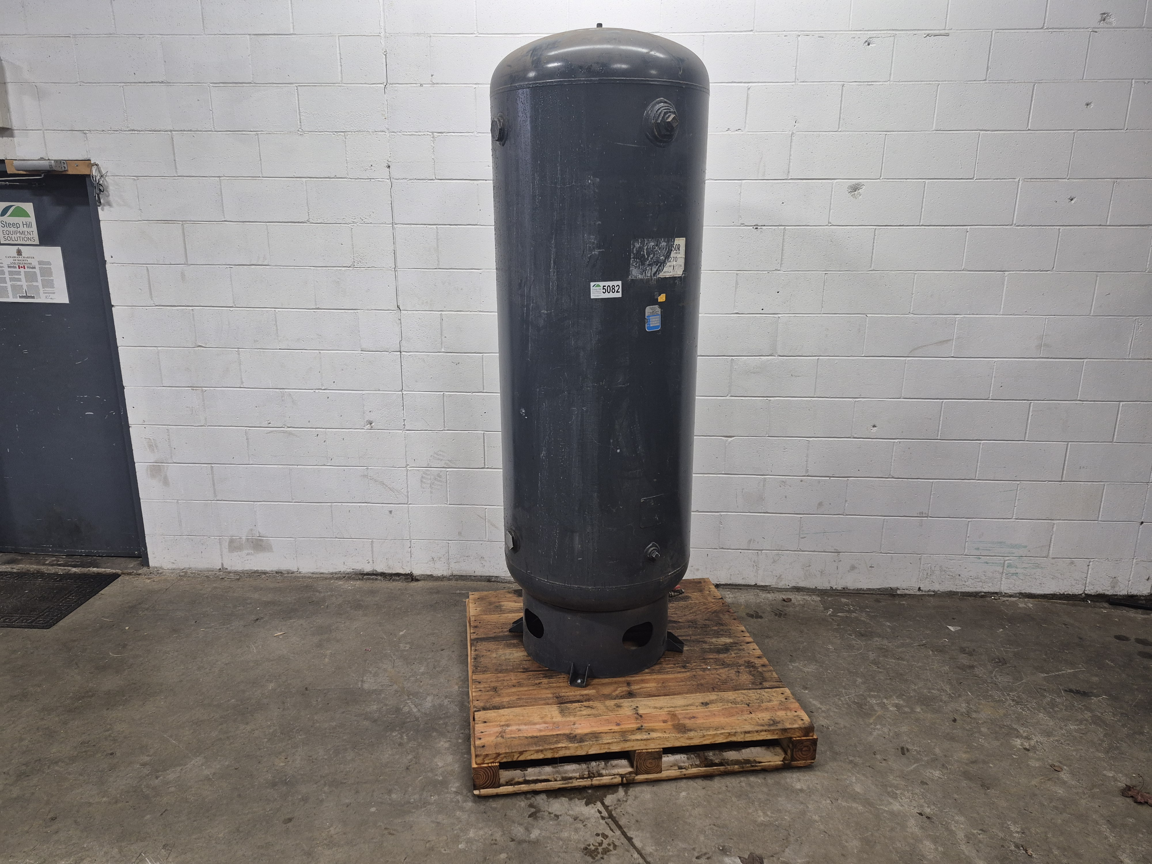 Used Manchester 240 Gallon Vertical Air Receiver Tank