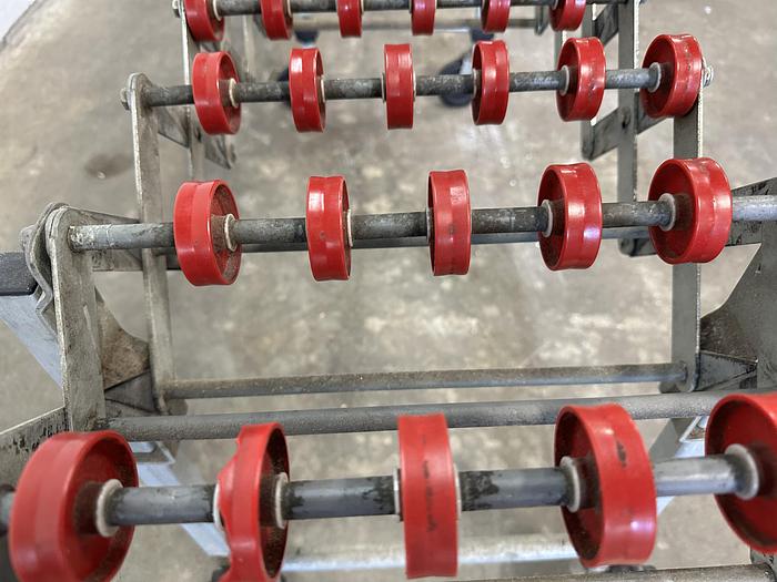 Used NestaFlex 226 Expandable Conveyor