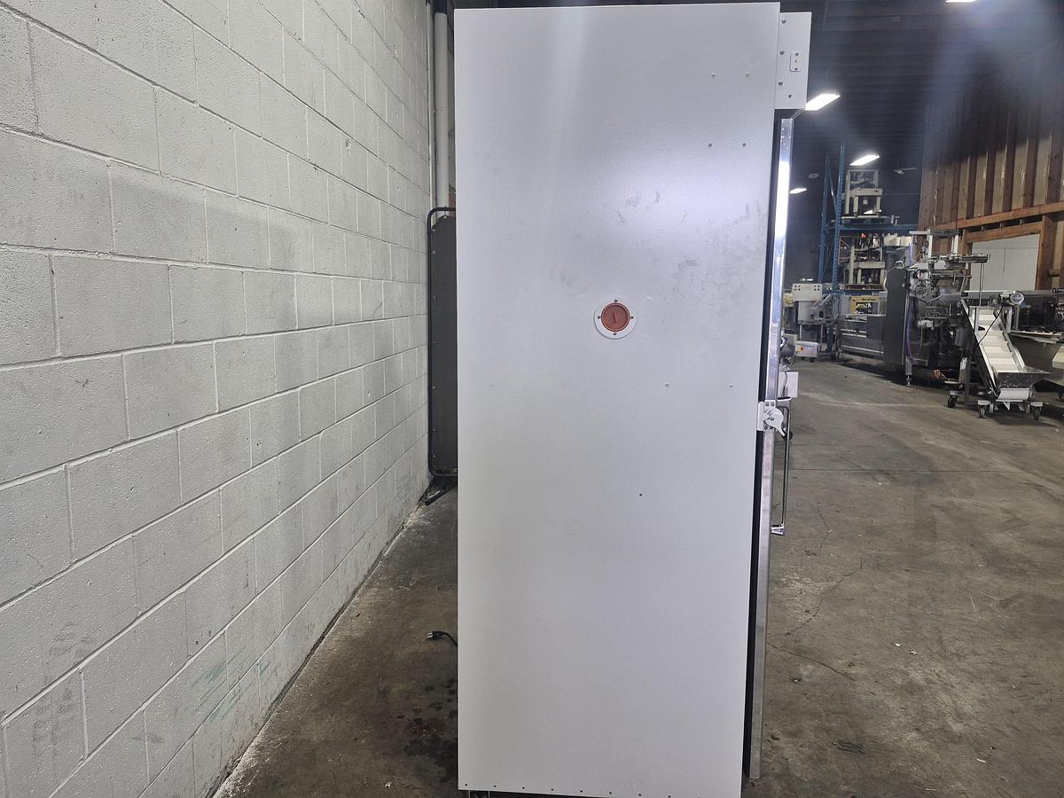 Used Thermo Scientific High-Capacity Reach-In Environmental Chamber