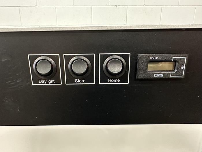 Used Pantone 3 Light Booth