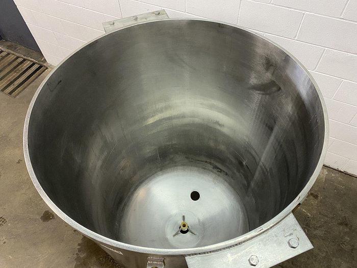Used 200 Gallon Dish-Bottom Tank