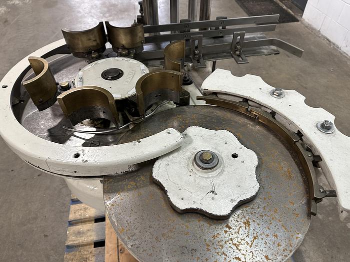 Used Angelus 10-P Can Seamer