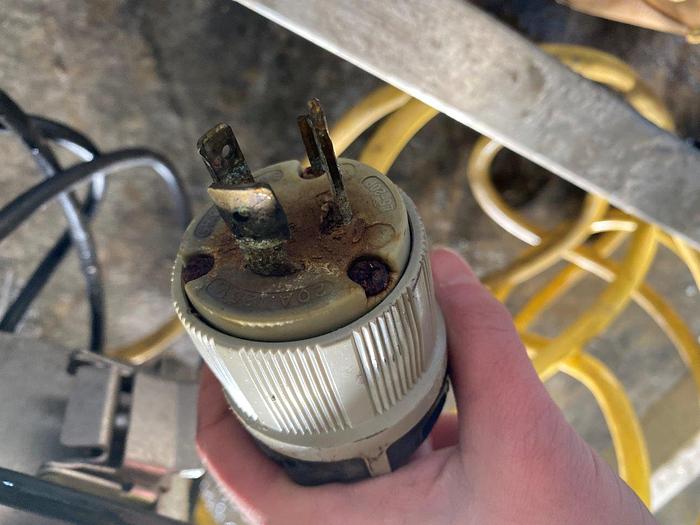 Used Vibratory Feed Hopper