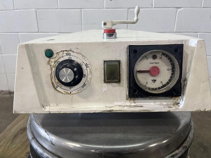 Used DOUGHPRO Manual Pizza Dough Press