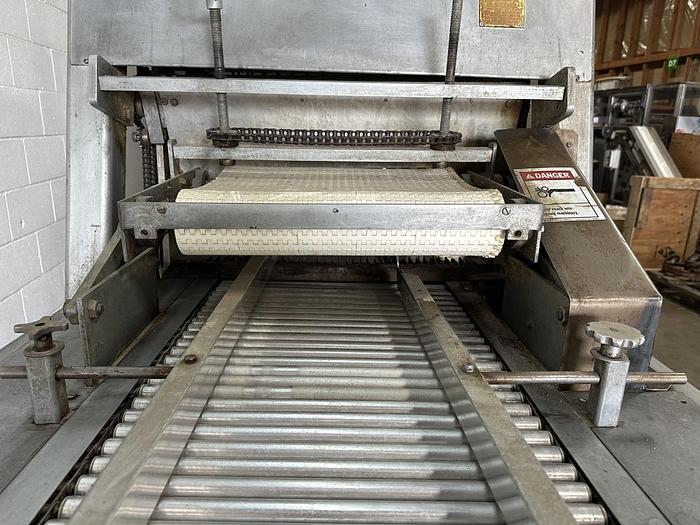 Used UBE Hartman Bread Slicer
