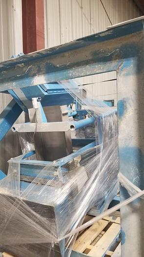 Used Taylor TE-10 Vibratory Net Weigh Scale