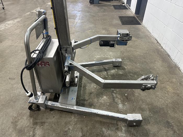 Used Savage Bros LifTILTruk E Bowl Lift