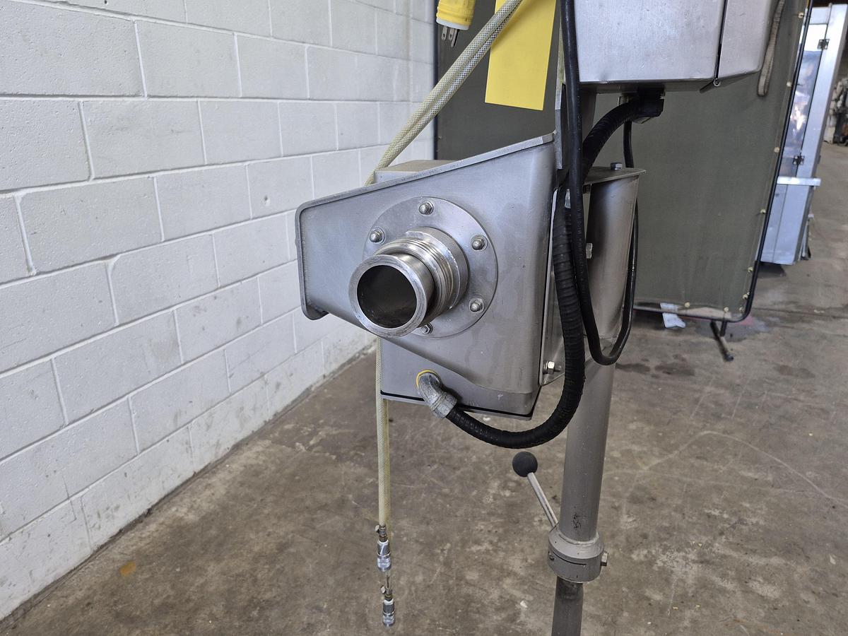 Used Loma IQ Metal Detector