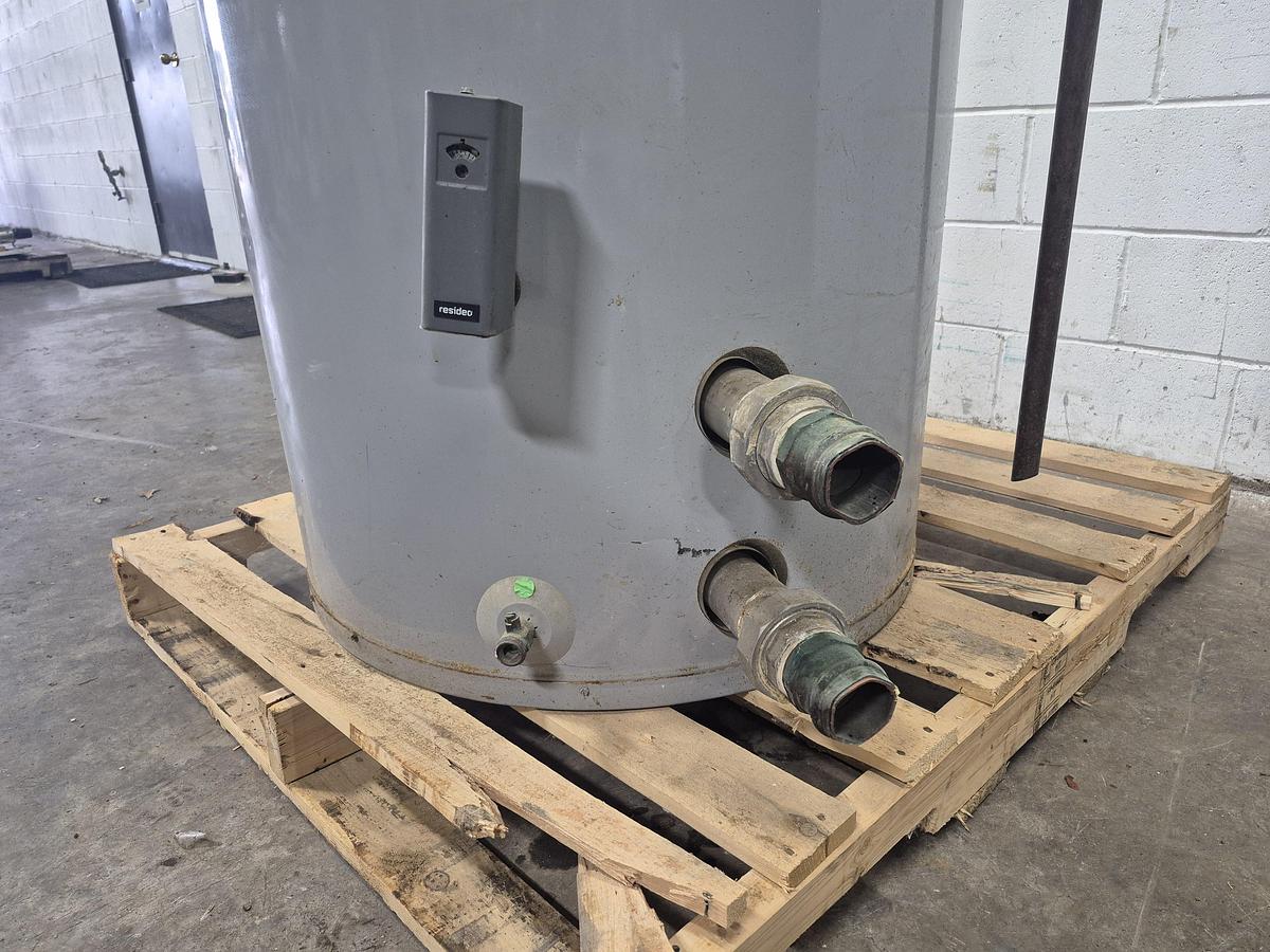 Used A.O. Smith Jacketed Vertical Commercial Storage Tank