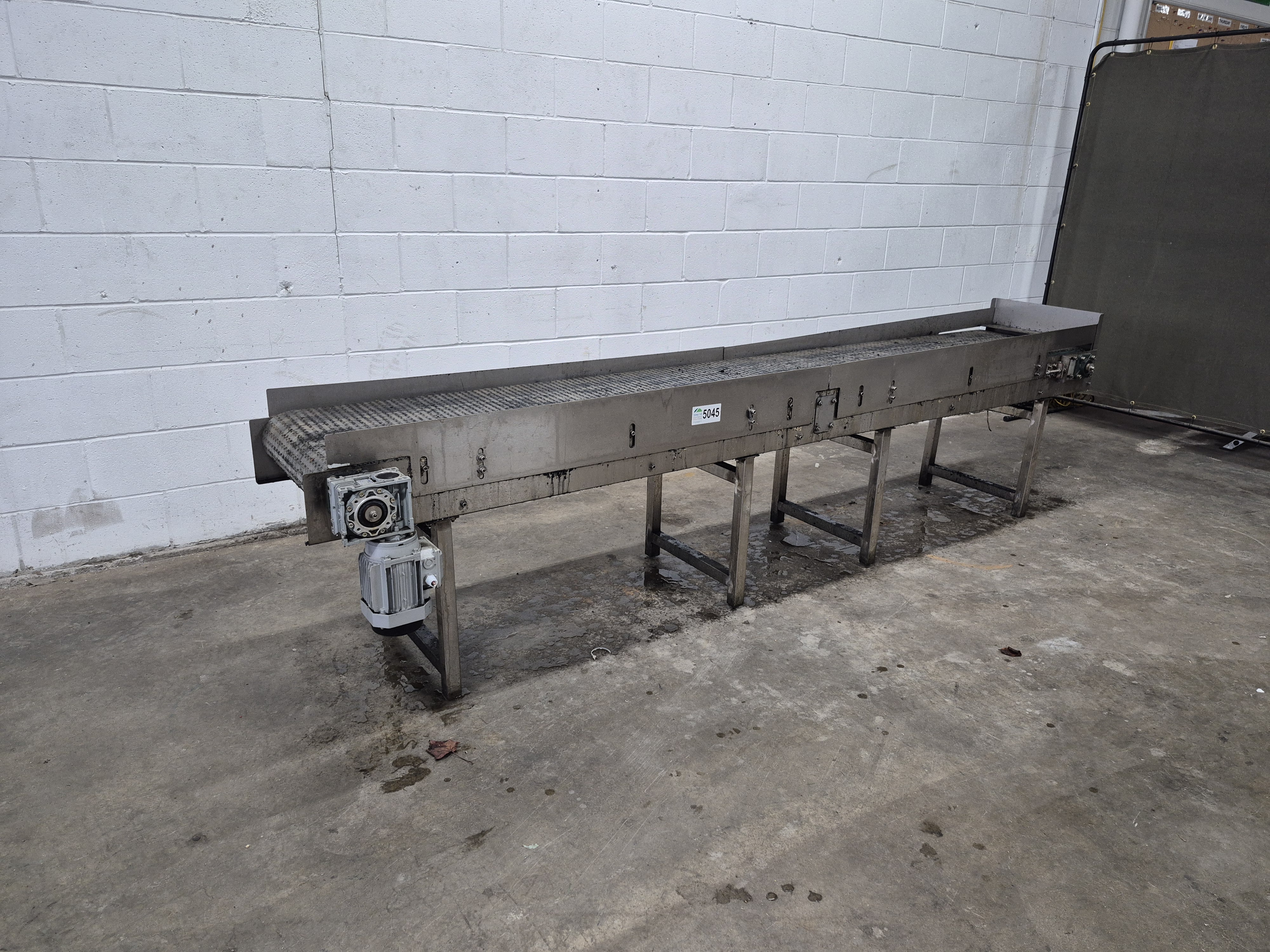 Used 9.5ft Flat Belt Conveyor
