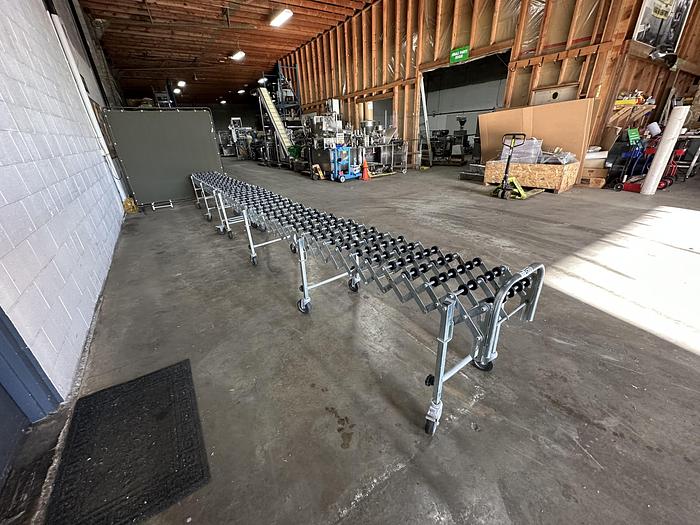 Used NestaFlex 226 Expandable Conveyor