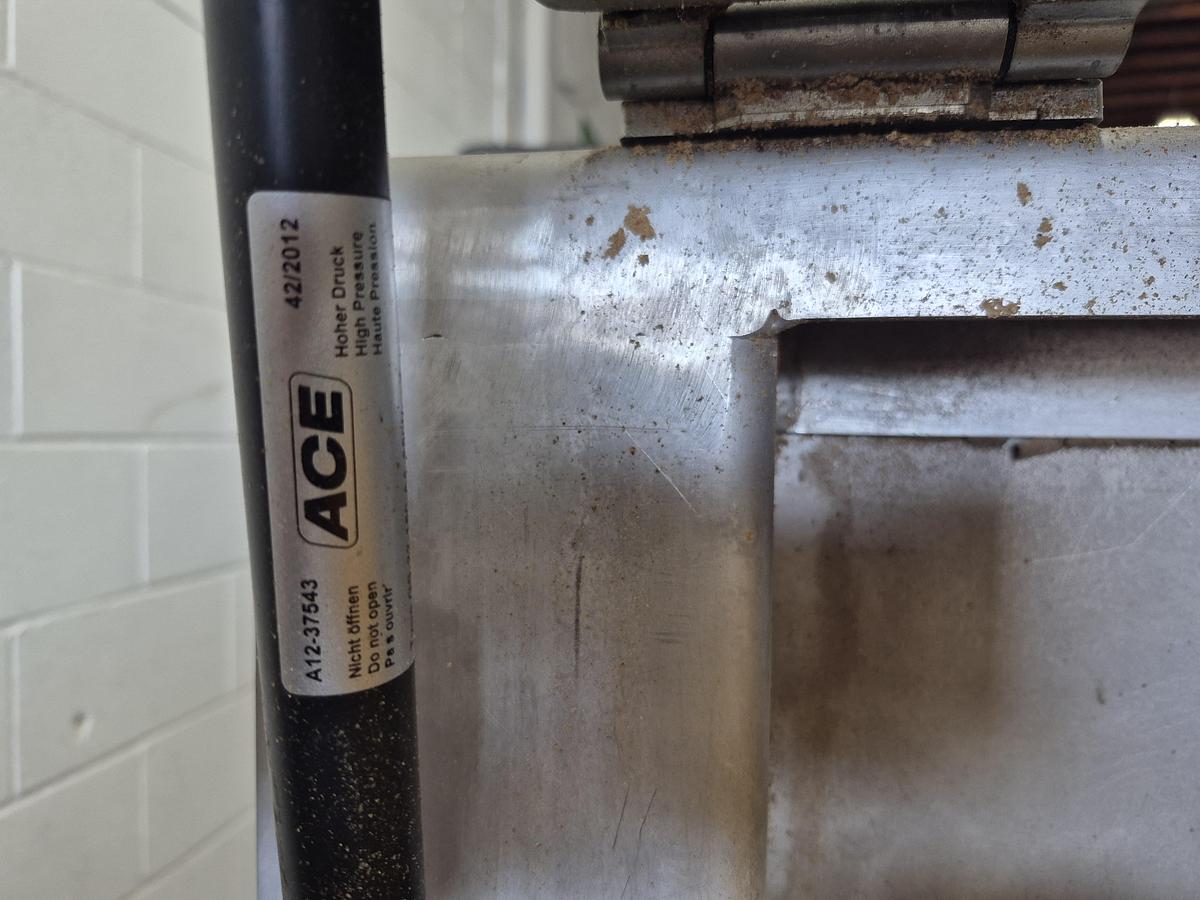 Used Precisma Baking Tray Cleaning Machine