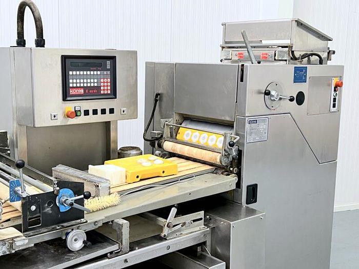 Used König Rex Futura T5/4/3 Bun Roll Line