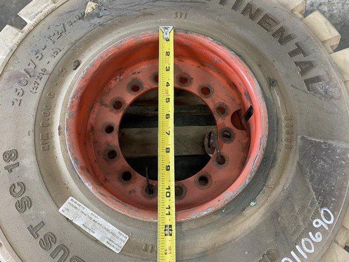 Used Continental CSE-Robust SC18 Forklift Tires
