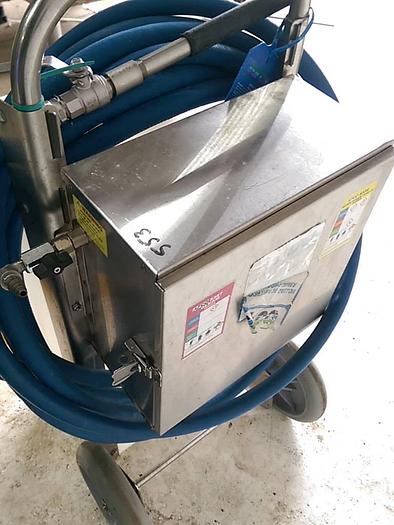 Used Portable 20 Gallon Foam Cleaning Cart