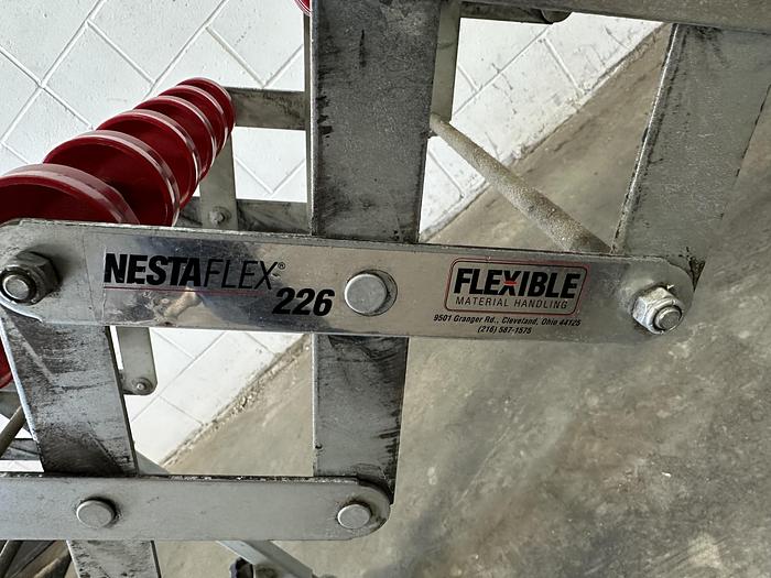 Used NestaFlex 226 Expandable Conveyor
