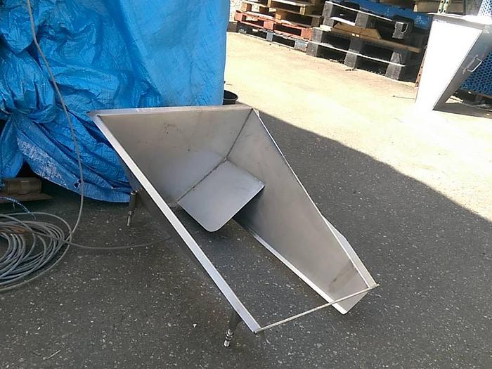 Used 32"x 24" Hopper