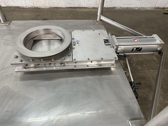 Used Vortex Pneumatic Tote Cage