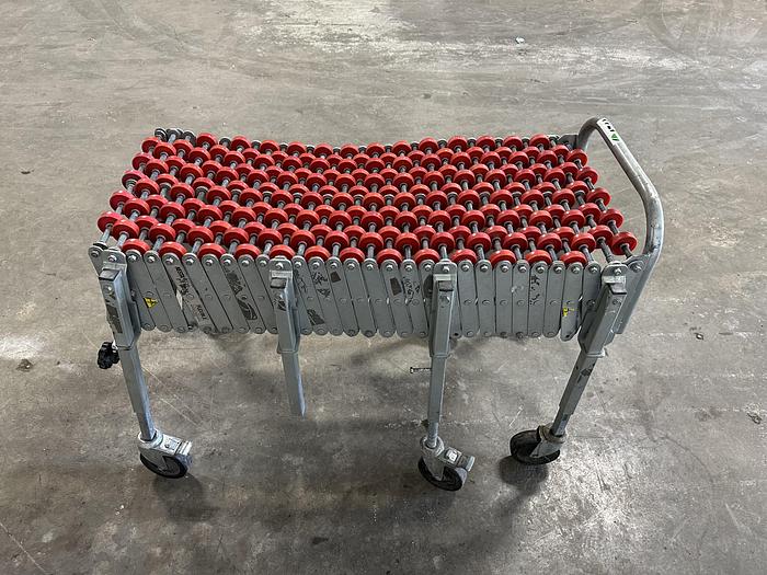 Used Nestaflex 226 Expandable Conveyor