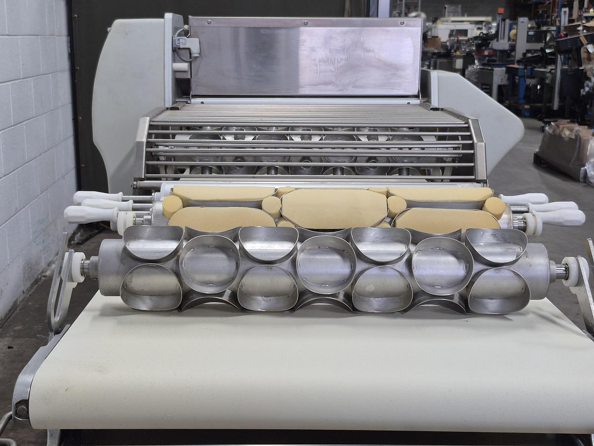 Used Cinelli Reversible Dough Sheeter