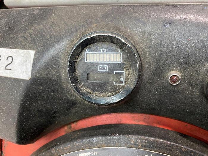 Used Raymond 112TM-FRE60L Rider Pallet Jack