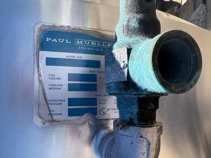 Used Mueller 1100 Gallon Stainless Steel Agitated Tank