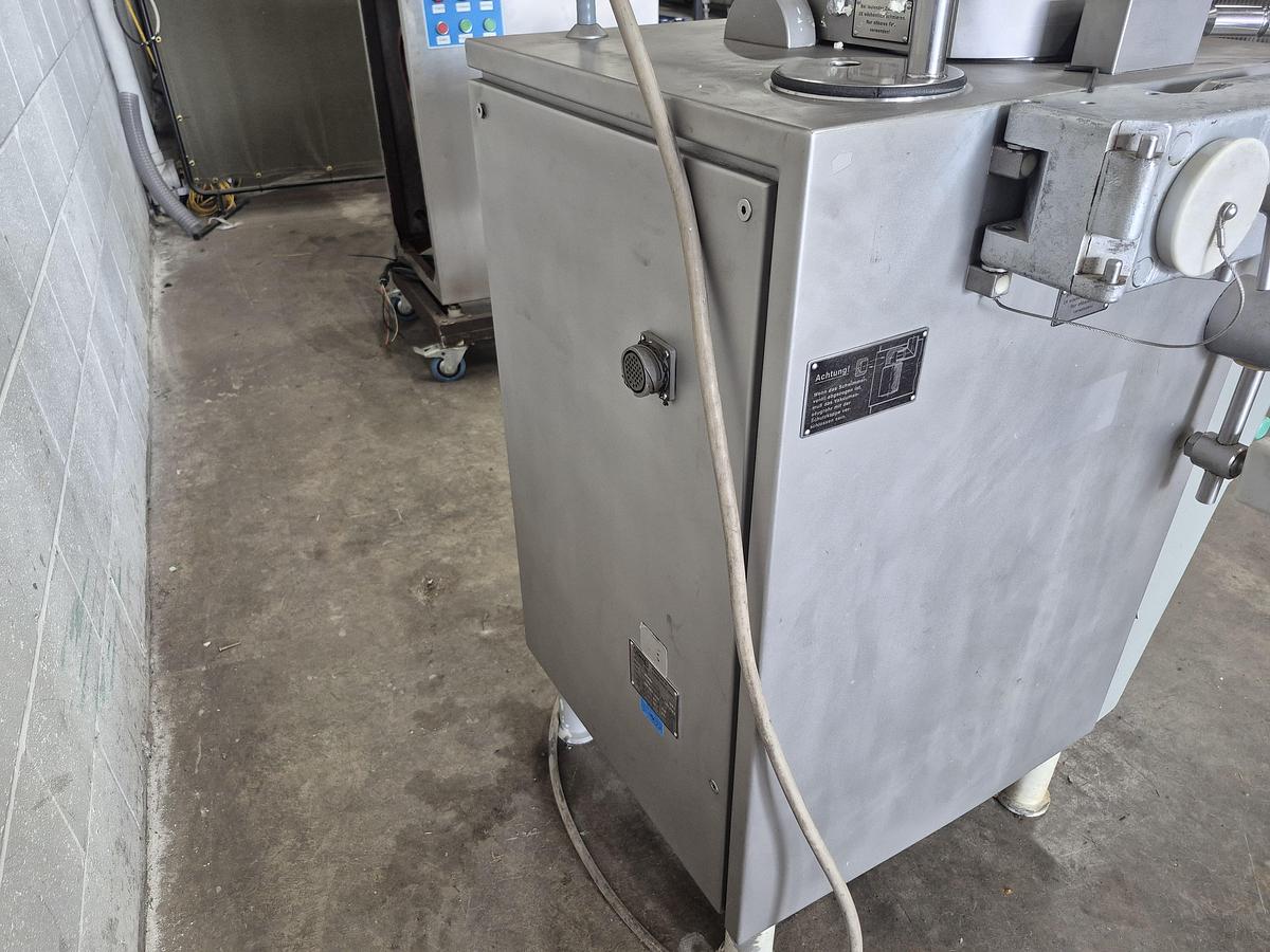 Used Vemag Robby Type 134 Continuous Vacuum Filler