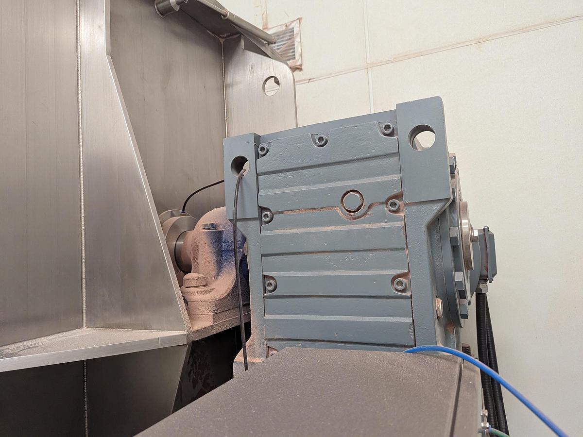 Used JDA Ribbon Blender