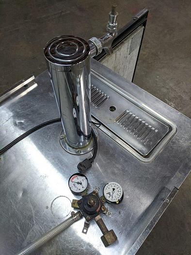 Used True TDD-1 Beer Dispenser Refrigerator