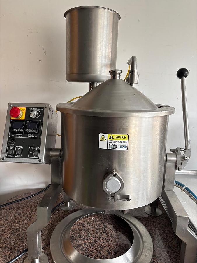 Used Savage Bros 2411 Electric Tabletop Cooker-Mixer