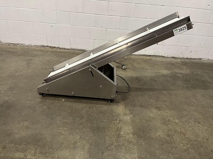 Used 2018 Honor Pack FC-900 Take-Away Incline Conveyor