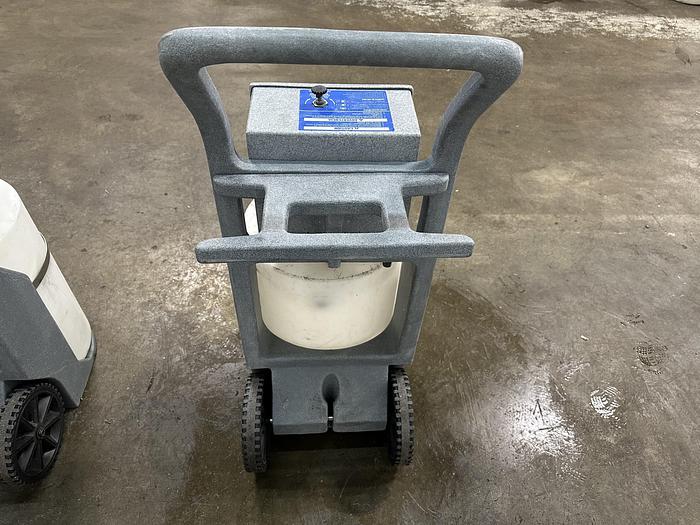 Used ZEP Rolling Foamer Plus