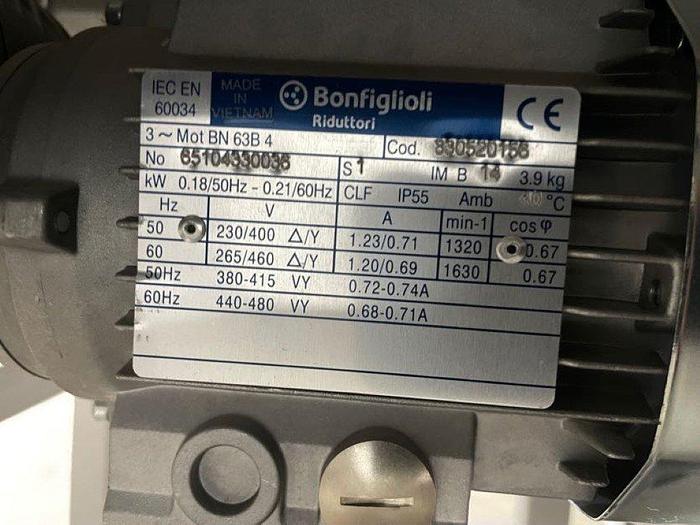 Used Awema 5' Vibrating Conveyor