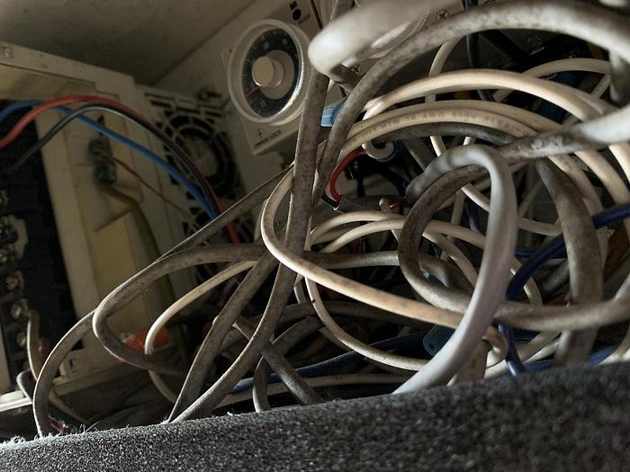 Used Pneumatic Press on Chain Conveyor