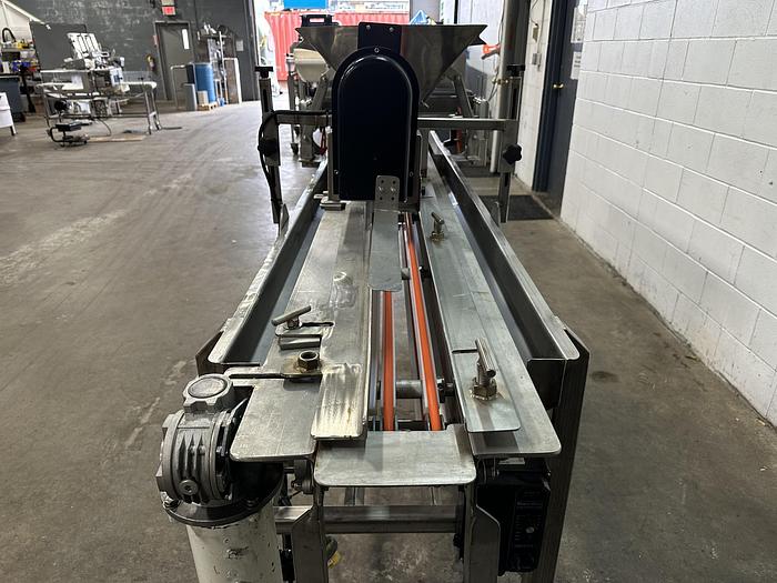 Used Lakewood Custom Clamshell Filler